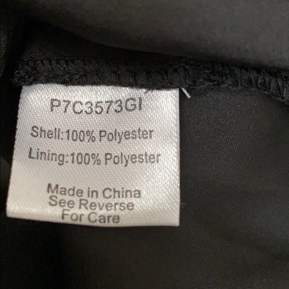 Parker Embroidered Off-The-Shoulder Top - Picture 8 of 9